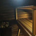 Ollilan Tupa Joensuun Laehellae * Ylämylly
