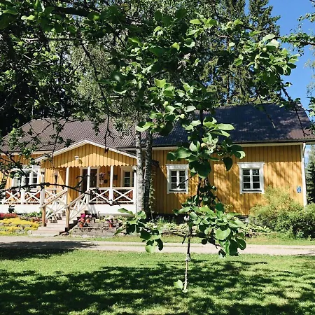 Ollilan Tupa Joensuun Laehellae * Ylämylly