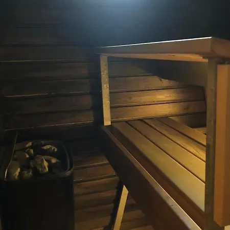 Ollilan Tupa Joensuun Laehellae * Ylämylly